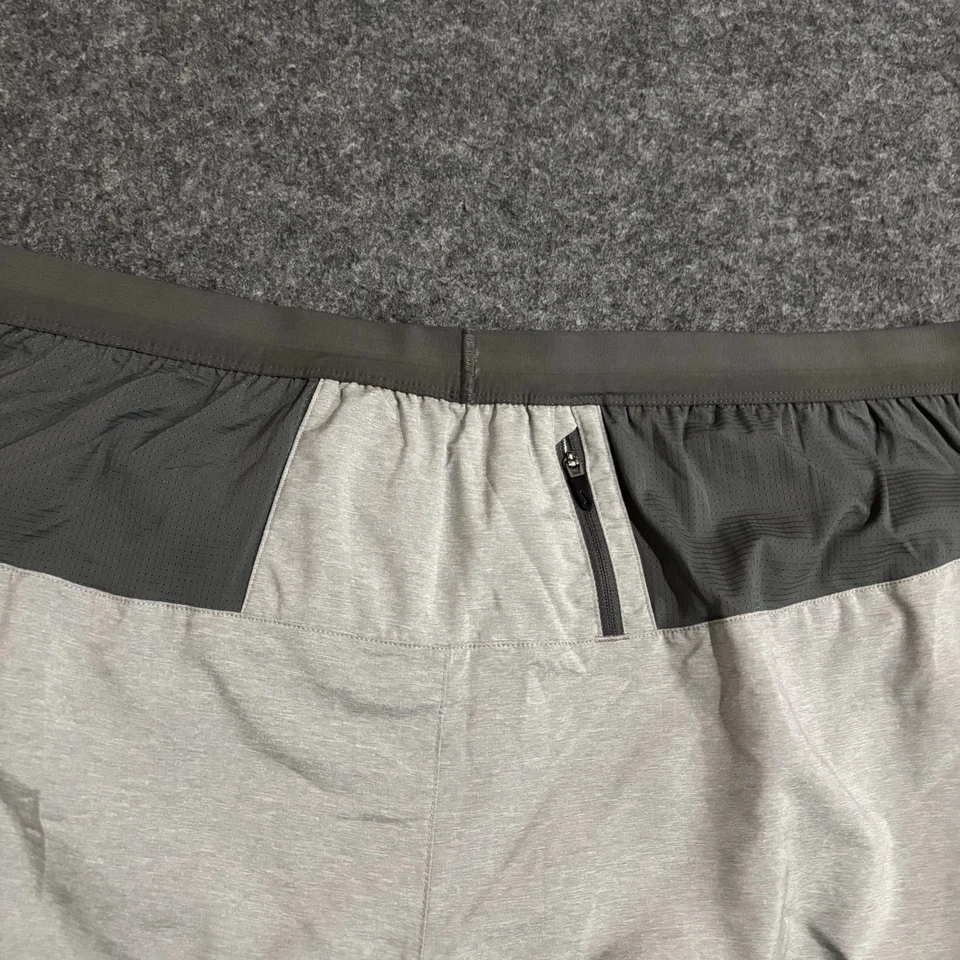 Pantalones Cortos Atléticos Nike Flex Stride 5" Forrados para Correr Talla 2XL Gris Foto 4 de 4