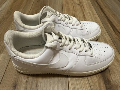 Nike Air Force 1 AF1 Triple White Low Top 315122-111 Men s Size 9.5 Sneaker Shoe