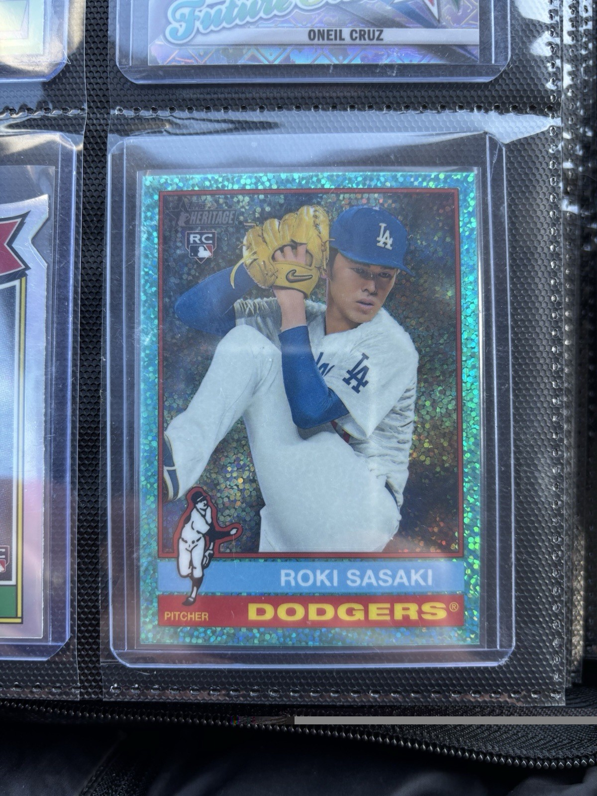 2025 Topps Heritage - Roki Sasaki #224 Chrome Aqua Sparkle Refractor (RC)