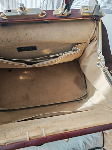 Beautiful vintage structured leather handbag, circa 1960s/70s.Material: genuin - Bild 16 von 21