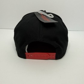 Nintendo NES Controller Black Red Snapback Hat Flat Brim Brand New NWT OSFM
