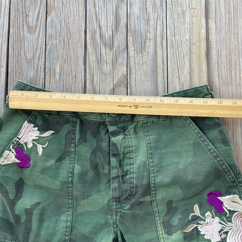 Pantalones Cortos Free People Bordados Boho Floral Verde Camuflaje Corte Talla 6 - Imagen 9 de 10