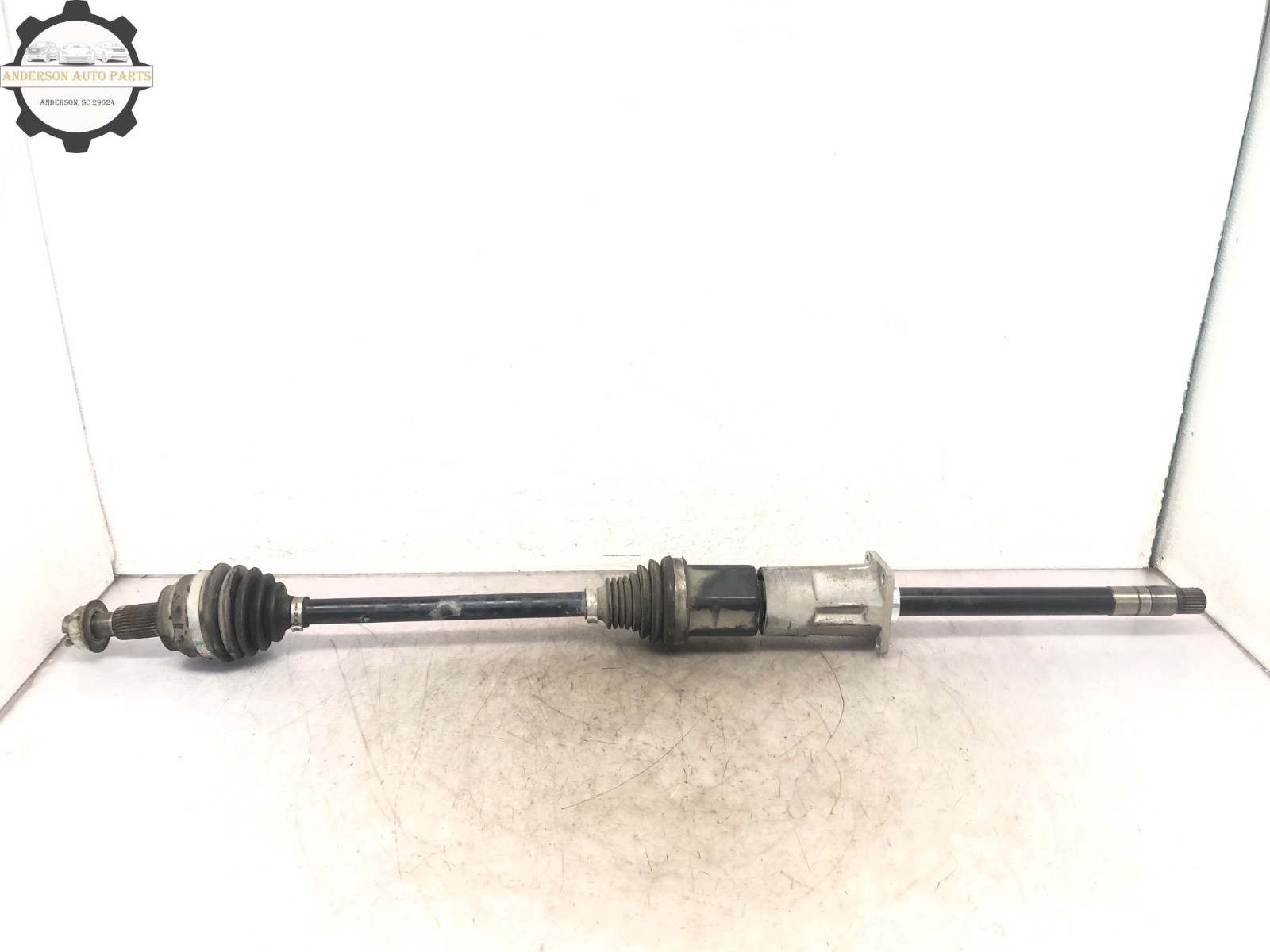 2017-2022 MASERATI LEVANTE AWD LEFT DRIVER FRONT CV AXLE JOINT SHAFT OEM