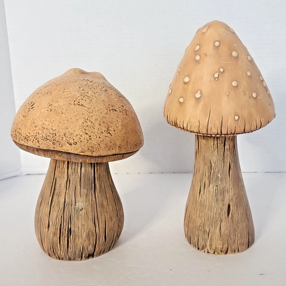Ceramic Happy Face Mushroom 2 Painted Statues Anthropomorphic Garden Whimsical - Image 3 of 4