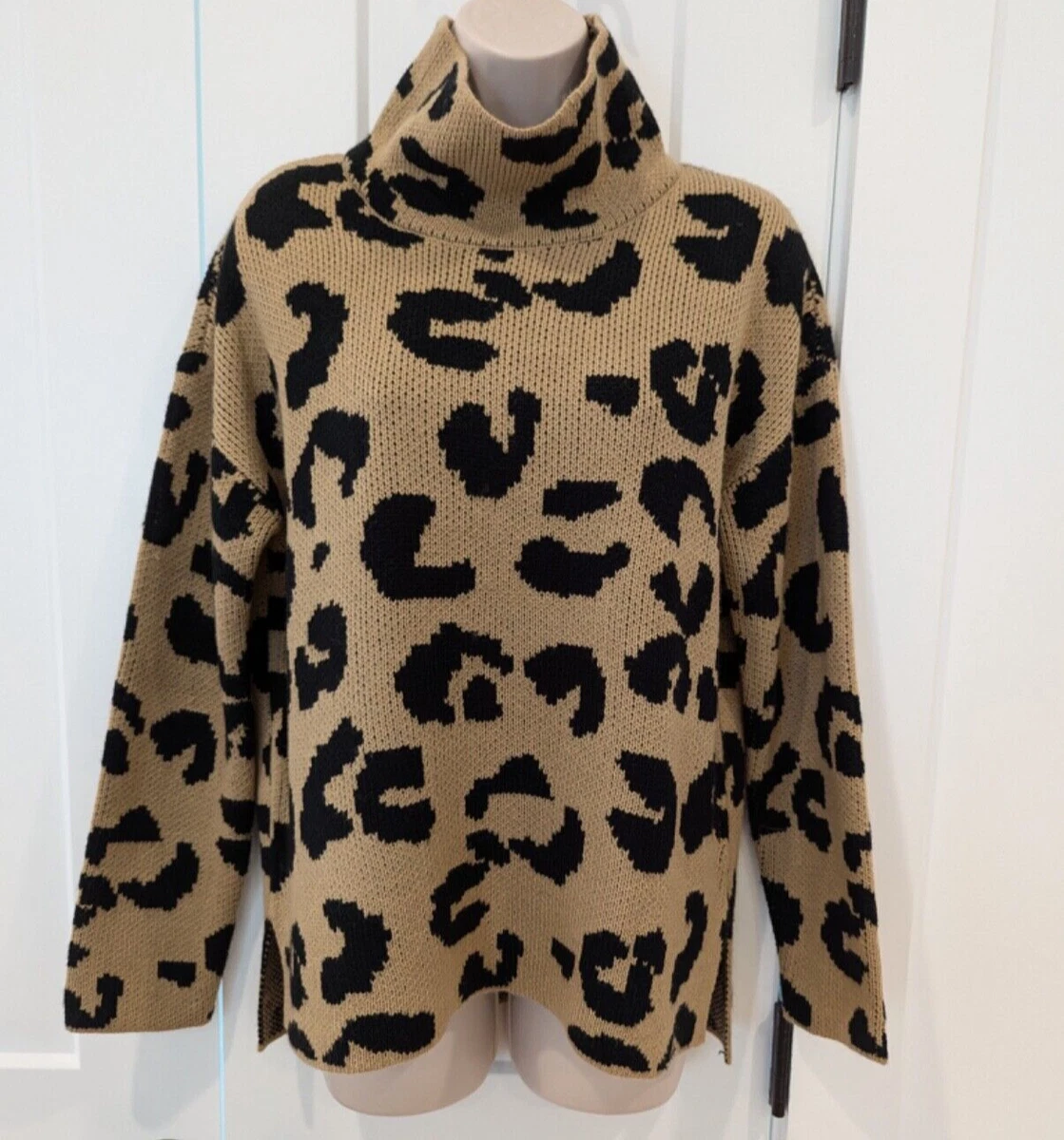 No Comment Ny La | Sweaters | Tiger Print Sweater By No Comment In Small Great Condition So Cute And Comfy 65b731b5382db85ad3a28282