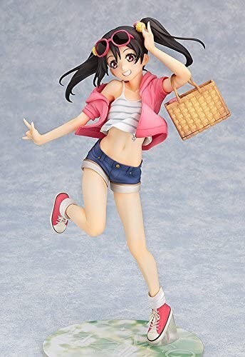 Love Live! Nico Yazawa Picnic Girl 1:8 PVC Figure Good Smile