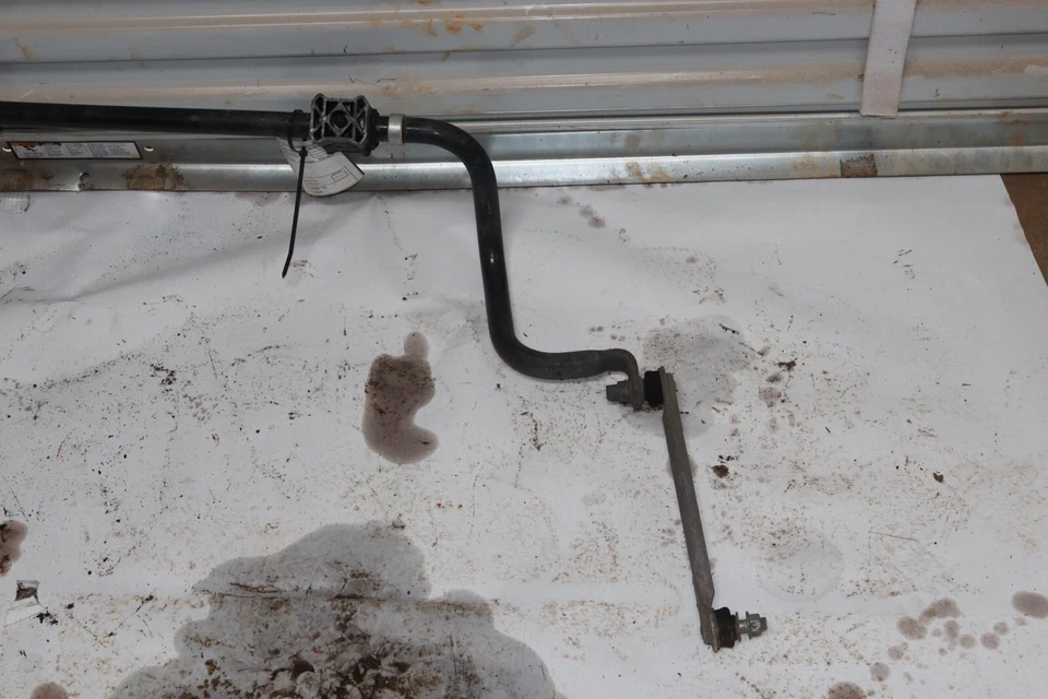 2019-2023 LEXUS ES300H FRONT STABILIZER ANTI ROLL SWAY BAR W/ LINKS OEM - Image 2 of 4