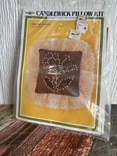 Candlewick Pillow Kit  7x7 SA09 Fall Flowers 1983 M.H. Yarns NEW