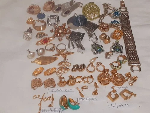 Vtg Jewelry Lot Signed Coro Goldette Monet Austra  Napier tirfari 61 Piece More