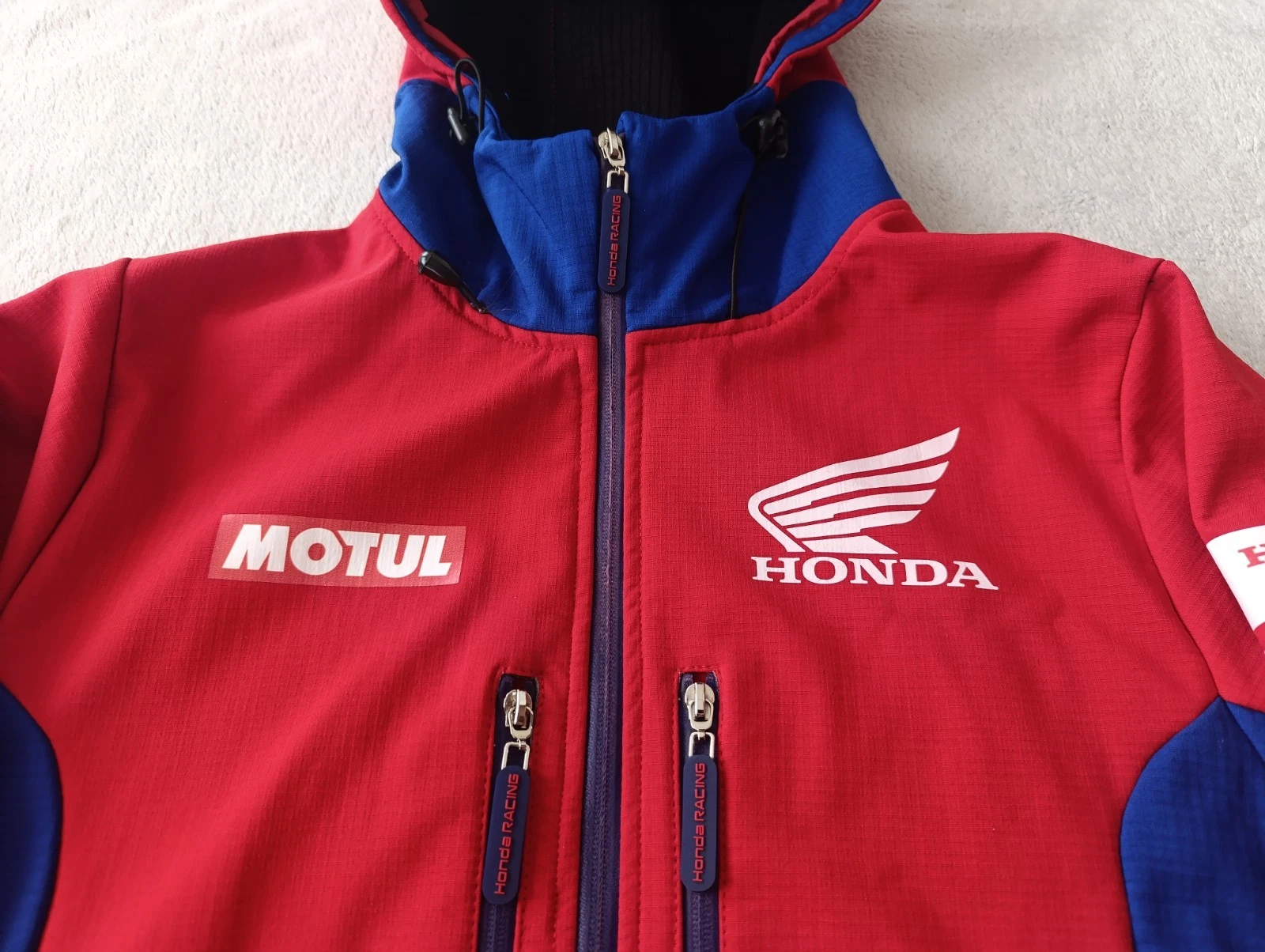 Honda Racing HRC Motul Motorsport mens Red Blue Softshell Hooded Jacket size M image 5