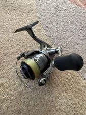 Used Used SHIMANO TWIN POWER 1000PGS with storage bag