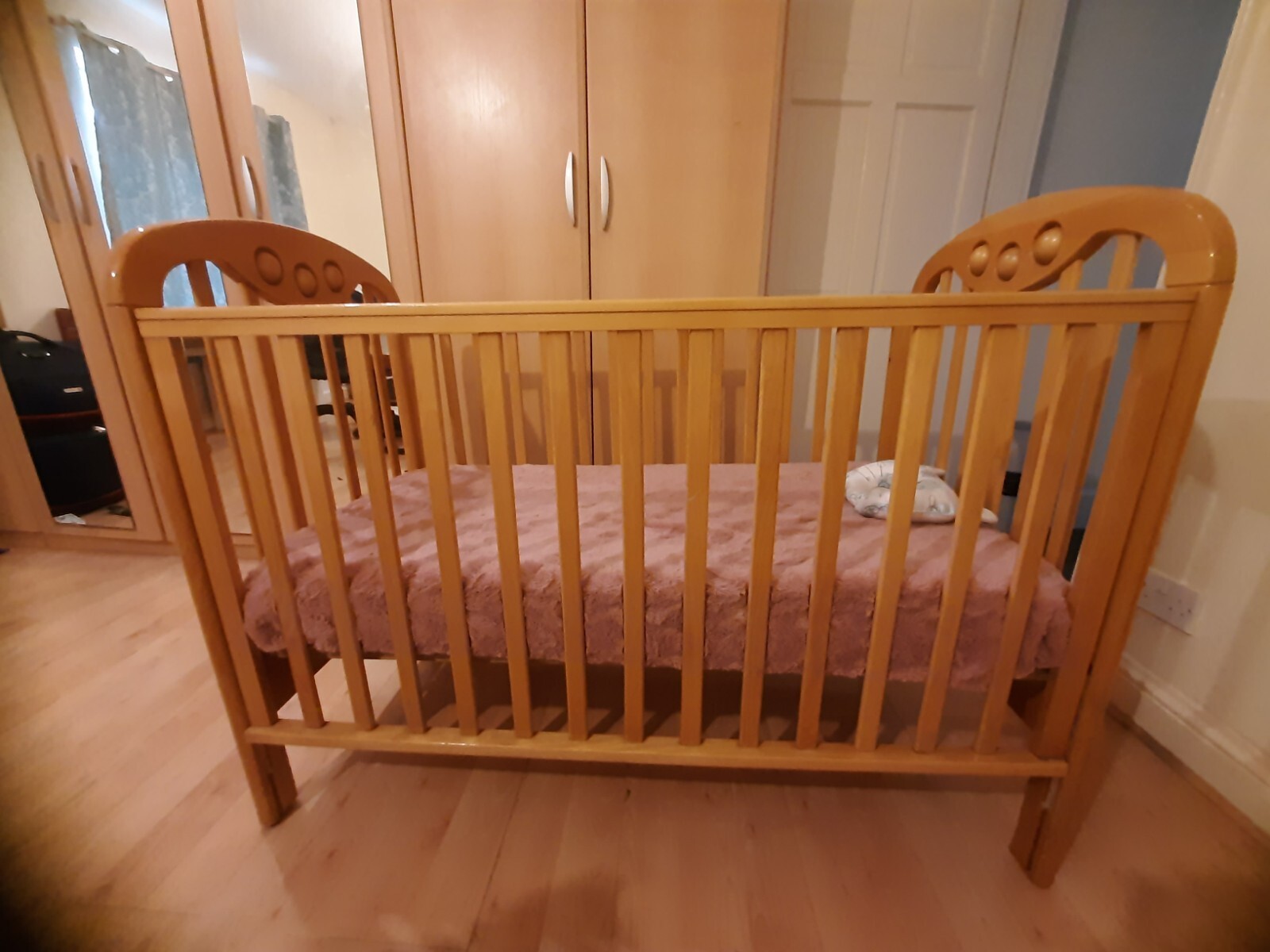 Picture 2 of 10