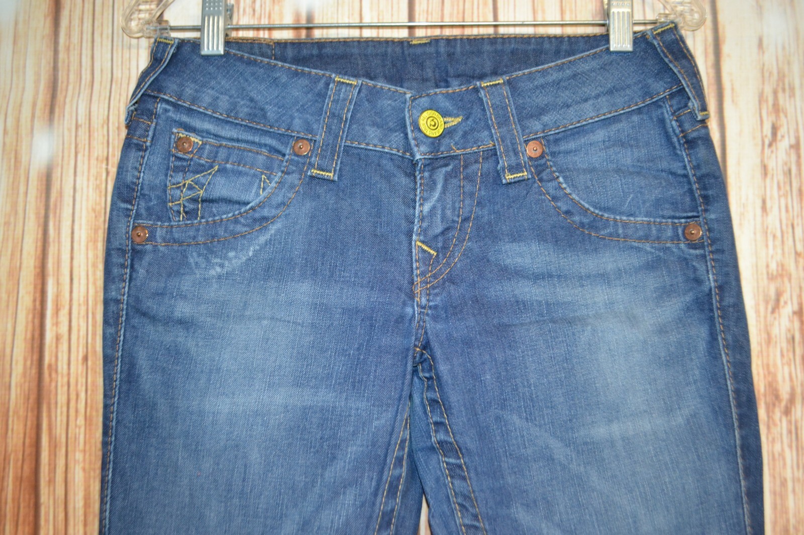 True Religion Women's Straight Pocket Flaps Yellow Buttons Blue Jeans Sz 27x34 thumbnail 5