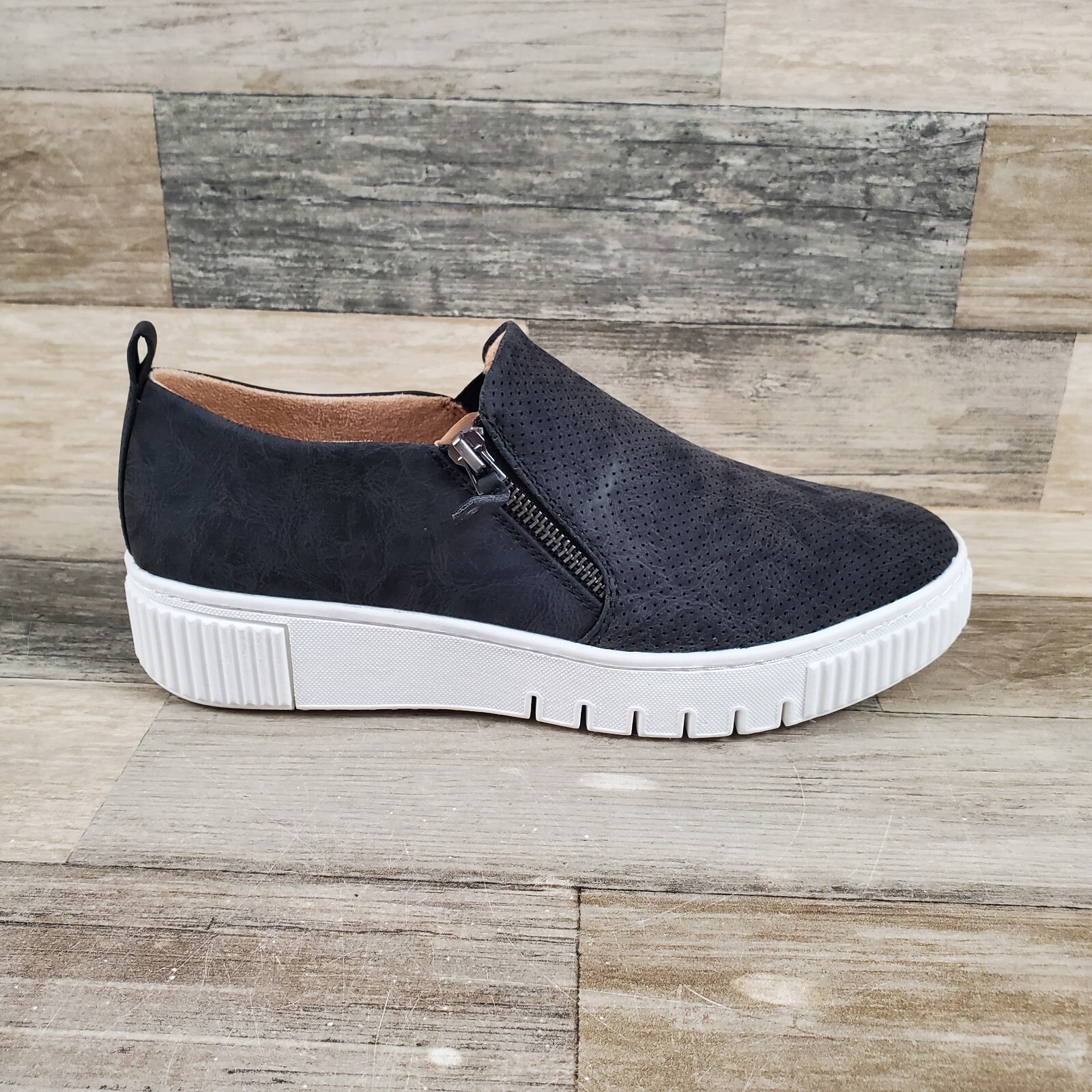 SOUL Naturalizer Turner Womens Shoes Sz M Casual Slip-On Black