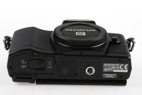 OLYMPUS OM-D E-M5 - defekt - SNr: BEK524942 - Bild 6 von 6
