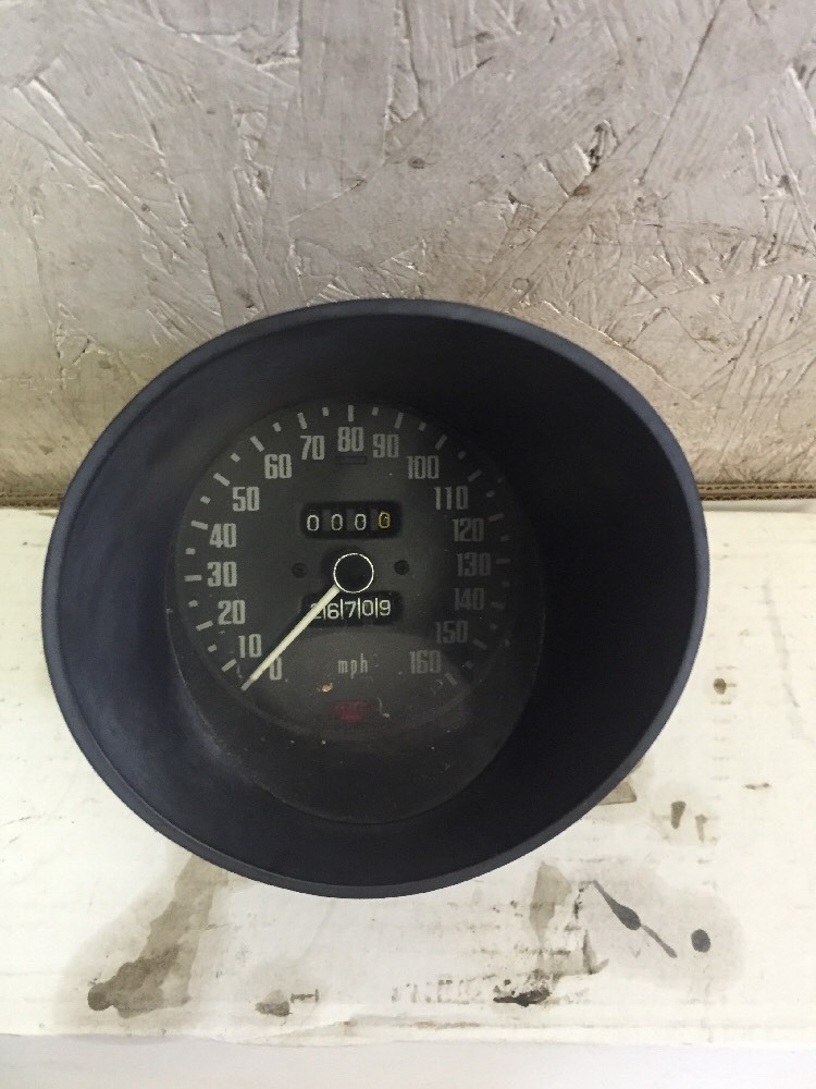 Nirodashです Datsun 72 73 240Z Speedometer Oem Nissan 160Mph 26709 Miles