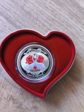 1 oz Love is Precious 2010Niue Islands Silver NZ mintSwans 100.30 per troy oz