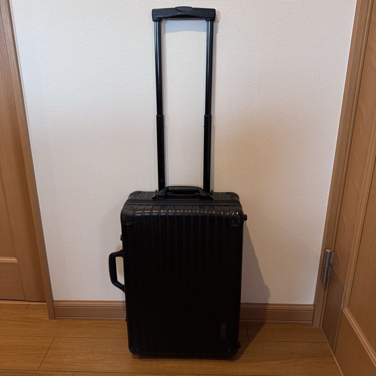 Rimowa United Arrows Classic Flight 35L Black 2-wheels Carry Case