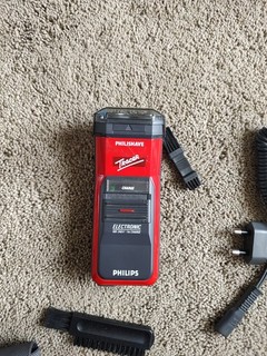 PHILIPS.PHILISHAVE TRACER