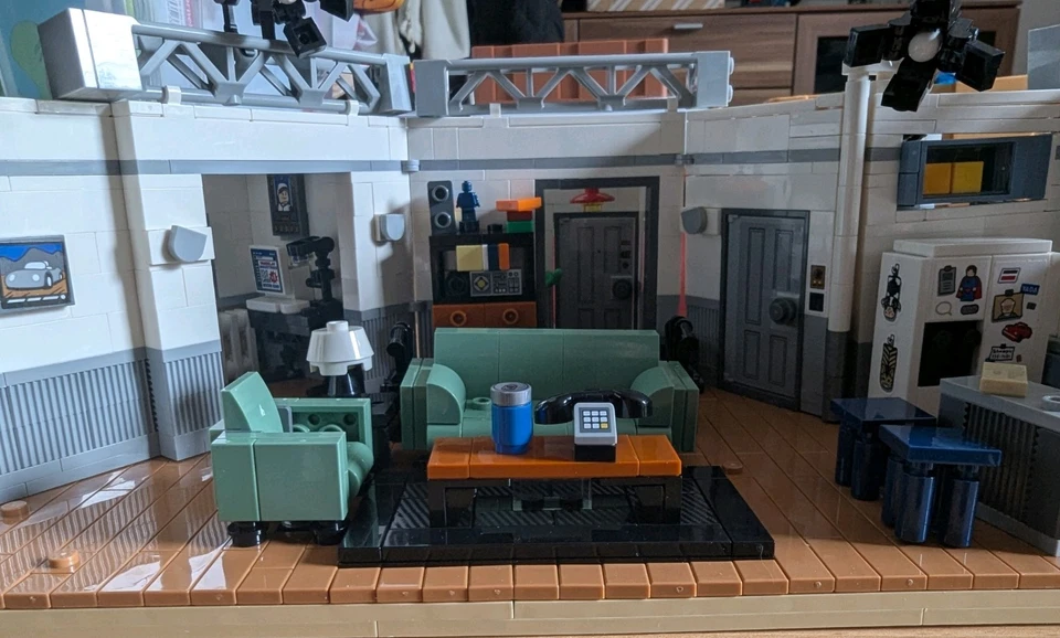 LEGO Ideas 21328 Seinfeld, Foto 4 von 5