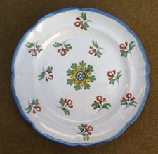 ANCIENNE ASSIETTE EN FAÏENCE DE L'EST ARGONNE WALY MONTGARNY