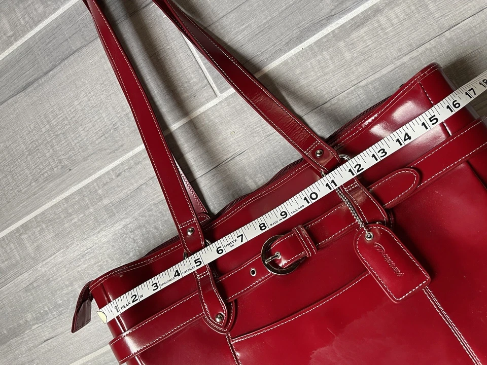 Hermoso estuche de cuero para computadora portátil McKlein rojo Foto 3 de 4