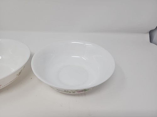 Arcopal France Odessa Floral Milk Glass 2 Bowls Vintage Good Cond 6” - Picture 4 of 9