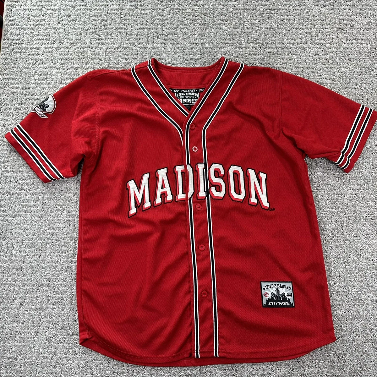 Steve Berrys University Wisconsin Madison Jersey Extra Large Red
