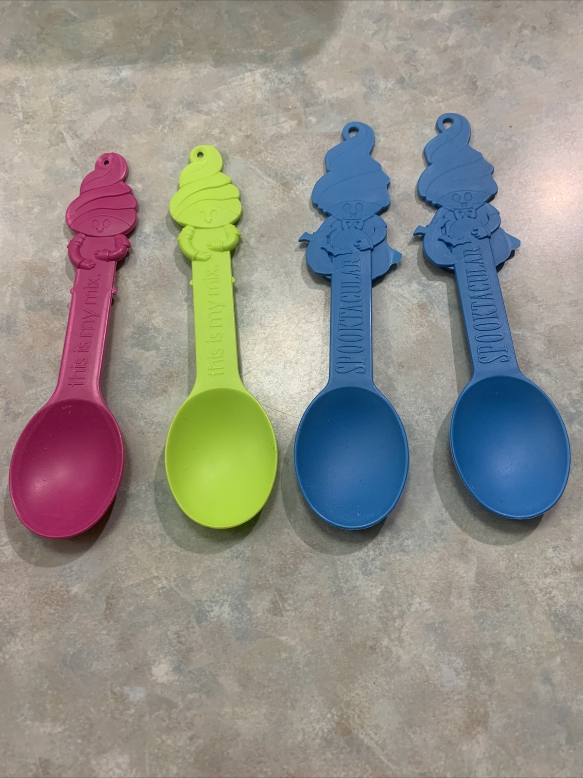 2 Menchies Yogurt Spoons Hot Pink, Green C13“This Is My Mix” 2Rare Spookacular eBay