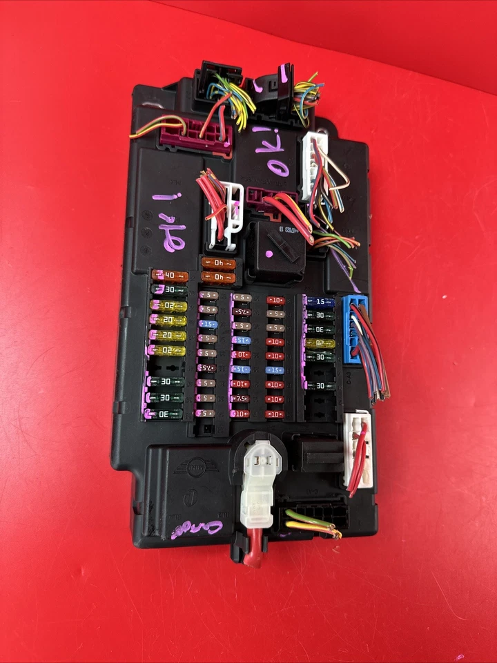 Проверенное оригинальное соединительное реле коробки предохранителей Mini Cooper H-1 2008-2015 годов выпуска 6135 3450435-01 - Изображение 2 из 4