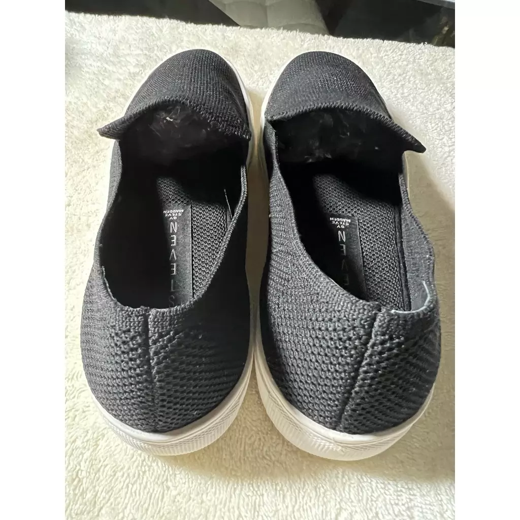 Steve madden knit slip best sale ons