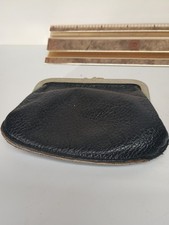 Rare Vintage Black Leather 2 Pocket Kiss Lock Coin Purse With Brown Suade Liner