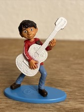 Miguel Playing Guitar Disney Coco 2.5  Figure Plastic Toy On Base