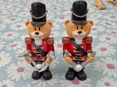 Bad Taste Bears - Bear of the Month (Dezember 2007) 2x Bär (Nussknacker Style)