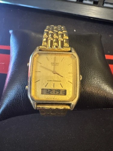 Vintage Seiko Quartz Alarm Chronograph Tank Ana Digi Men's Watch H601-5009