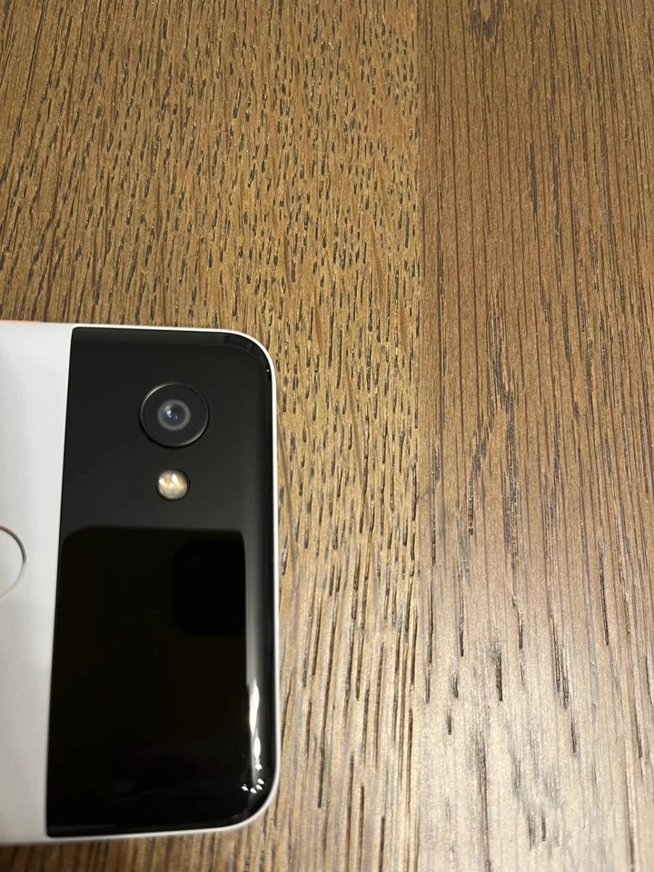 Google Pixel 2XL | 64GB ROM | Bianco | 4GB RAM | SNAPDRAGON 835 - Immagine 4 di 4