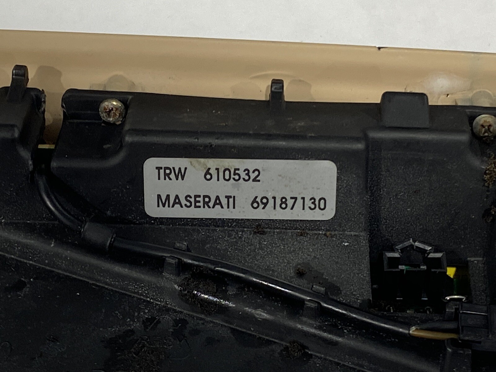 06 2006 Maserati Quattroporte M139 Tire Pressure Switch Panel W/ Trim OEM Beige