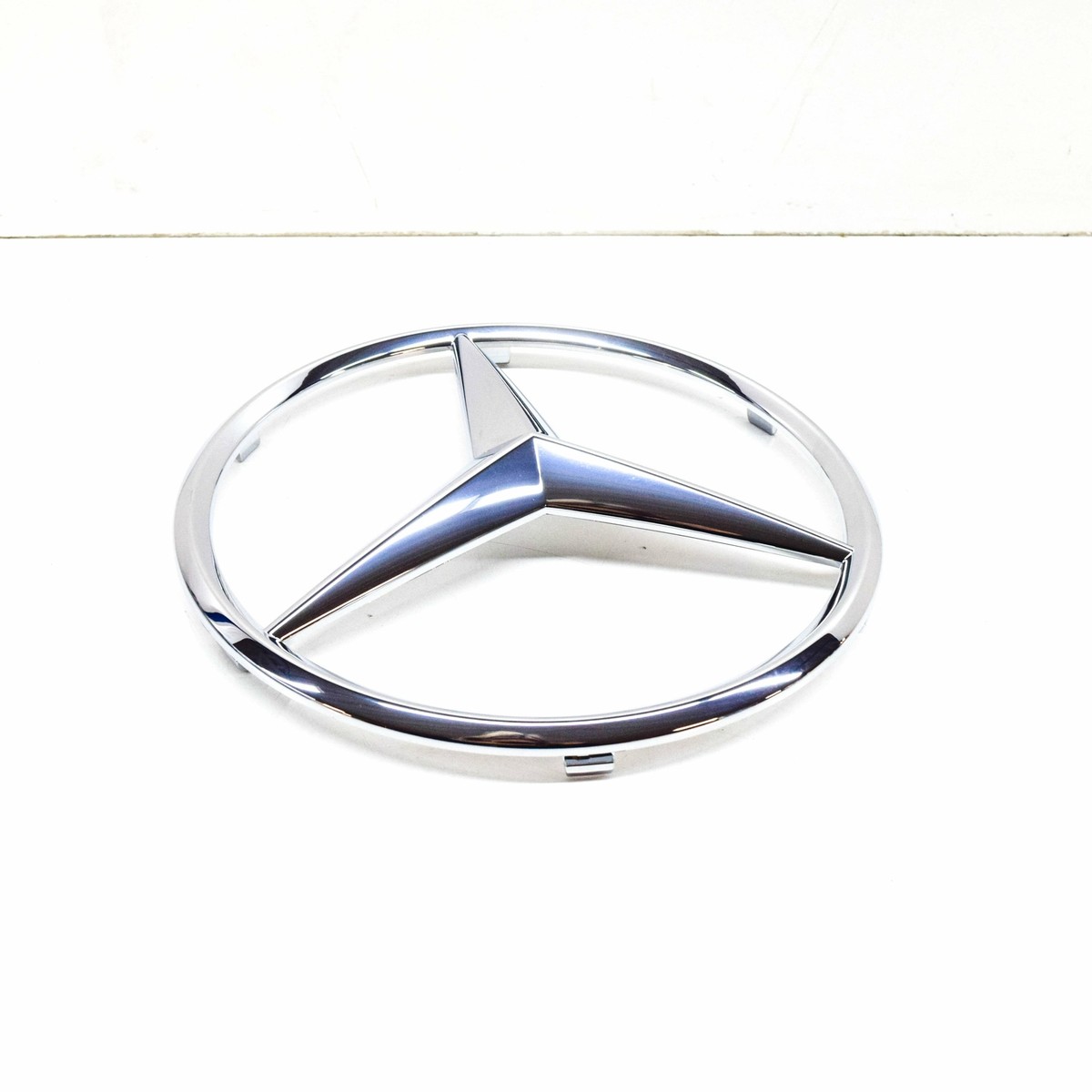 NEW MB GL X166 AMG FRONT BUMPER GRILLE EMBLEM BADGE A000817211664