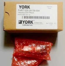 New YORK 025-29139-004 Pressure Sensor In Box FREE SHIPPING