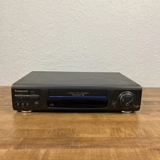 Panasonic PV-8661 VCR VHS 4 Head Hi-Fi Stereo Omnivision No Remote TESTED