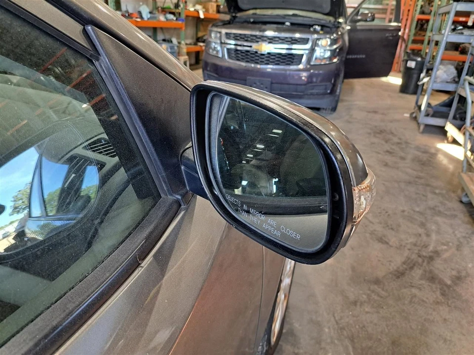 Espejo retrovisor puerta lateral pasajero Rh Forte Sku #4255302 2010 Foto 2 de 4