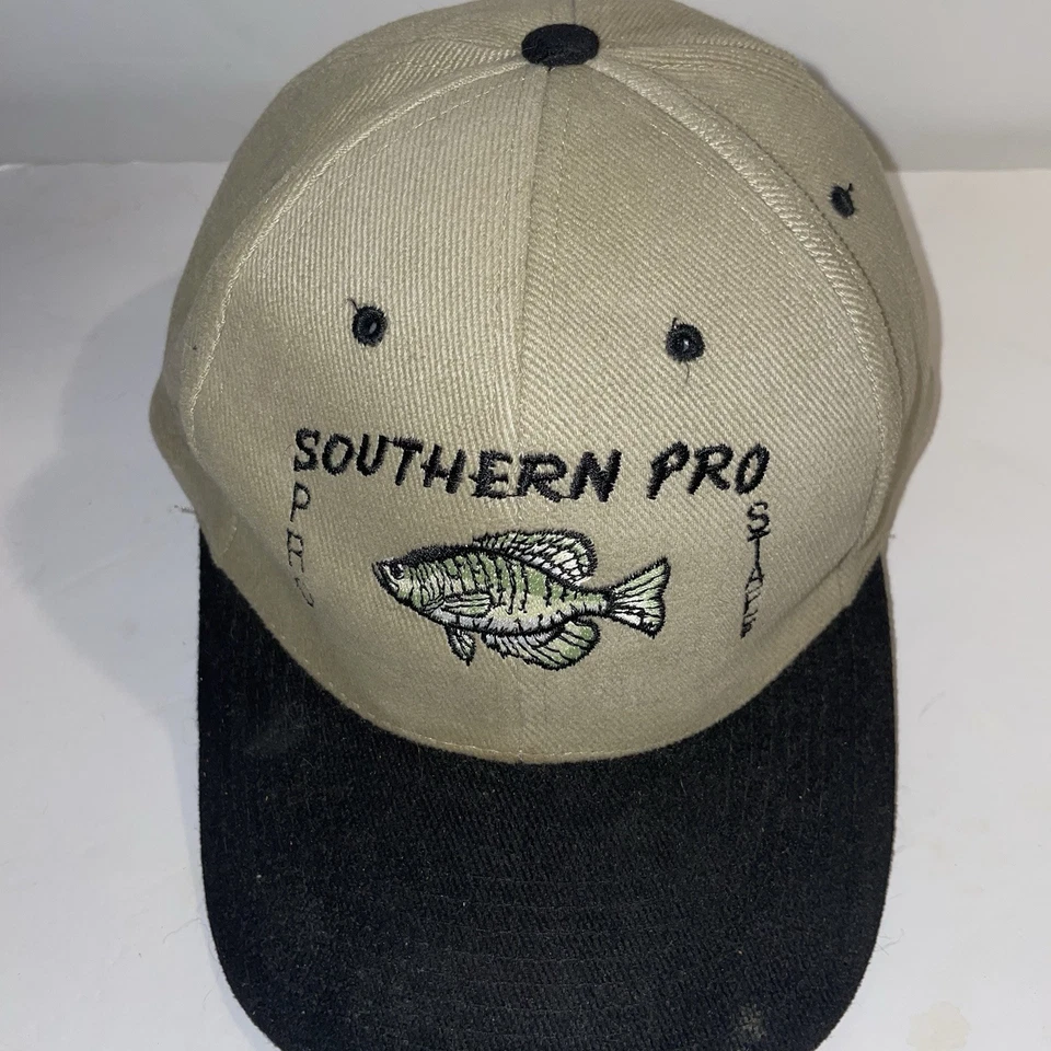 Gorra de pesca Southern Pro Crappie hecha en Filipinas por Nissun. Foto 3 de 4