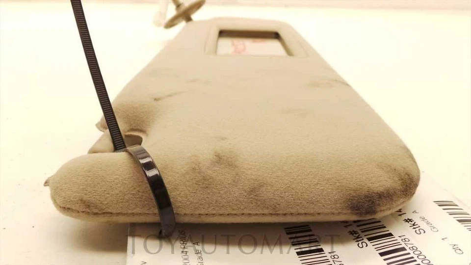 Toyota Prius 2004 1,5 L tracción delantera en el lado del pasajero parasol  Foto 4 de 4