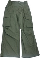 Halara Pants Womens Size M Green Lightweight Nylon Cargo Wide Leg High Waist Nwt
