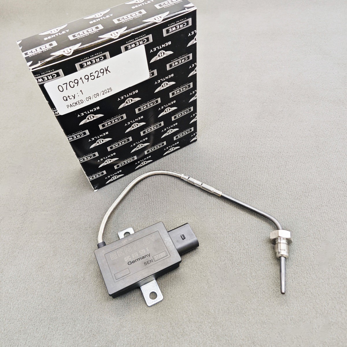 Bentley Continental GT 2004 Exhaust gas temperature sensor P/N 07C919529K