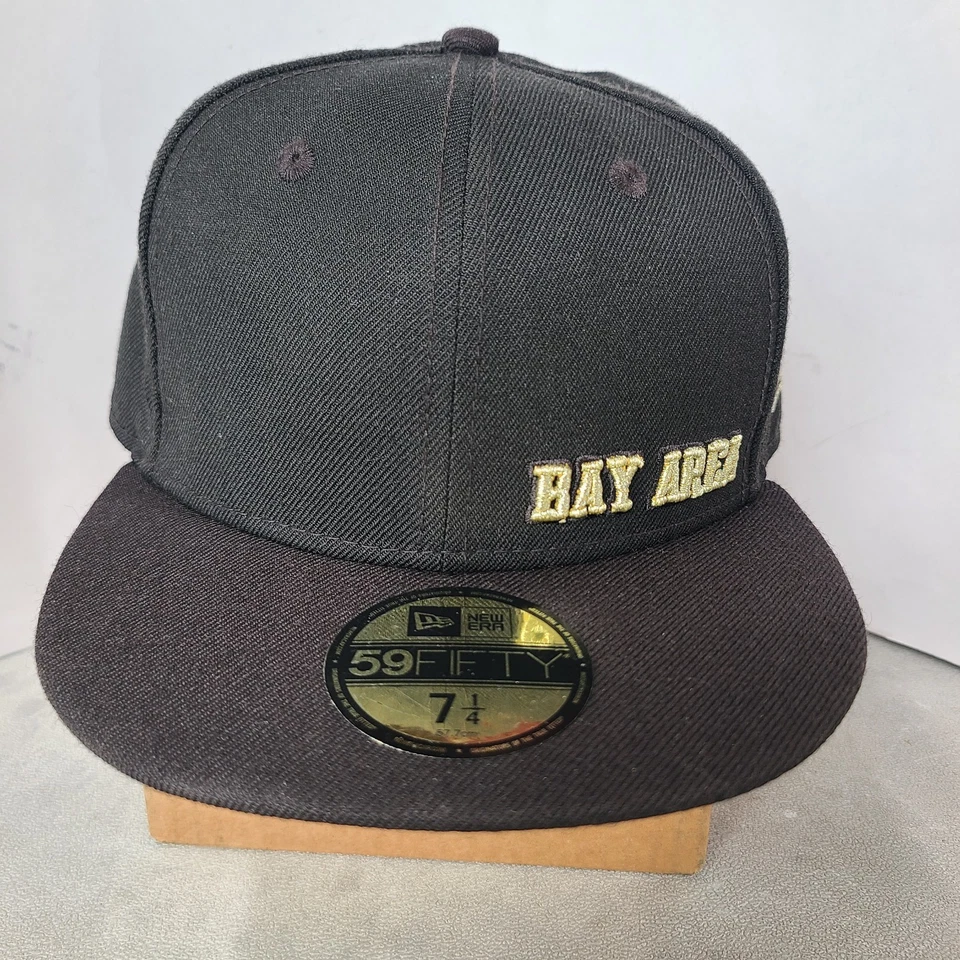 NEWERA 59FIFTY YOKOHAMA Bay Area 045 Gorra Bordada Dorada Negra NPB  Foto 2 de 4