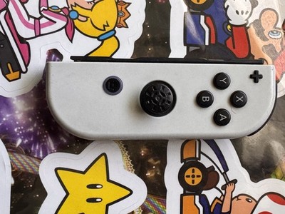 Nintendo Switch Joy-Cons Right Controller White No Cap