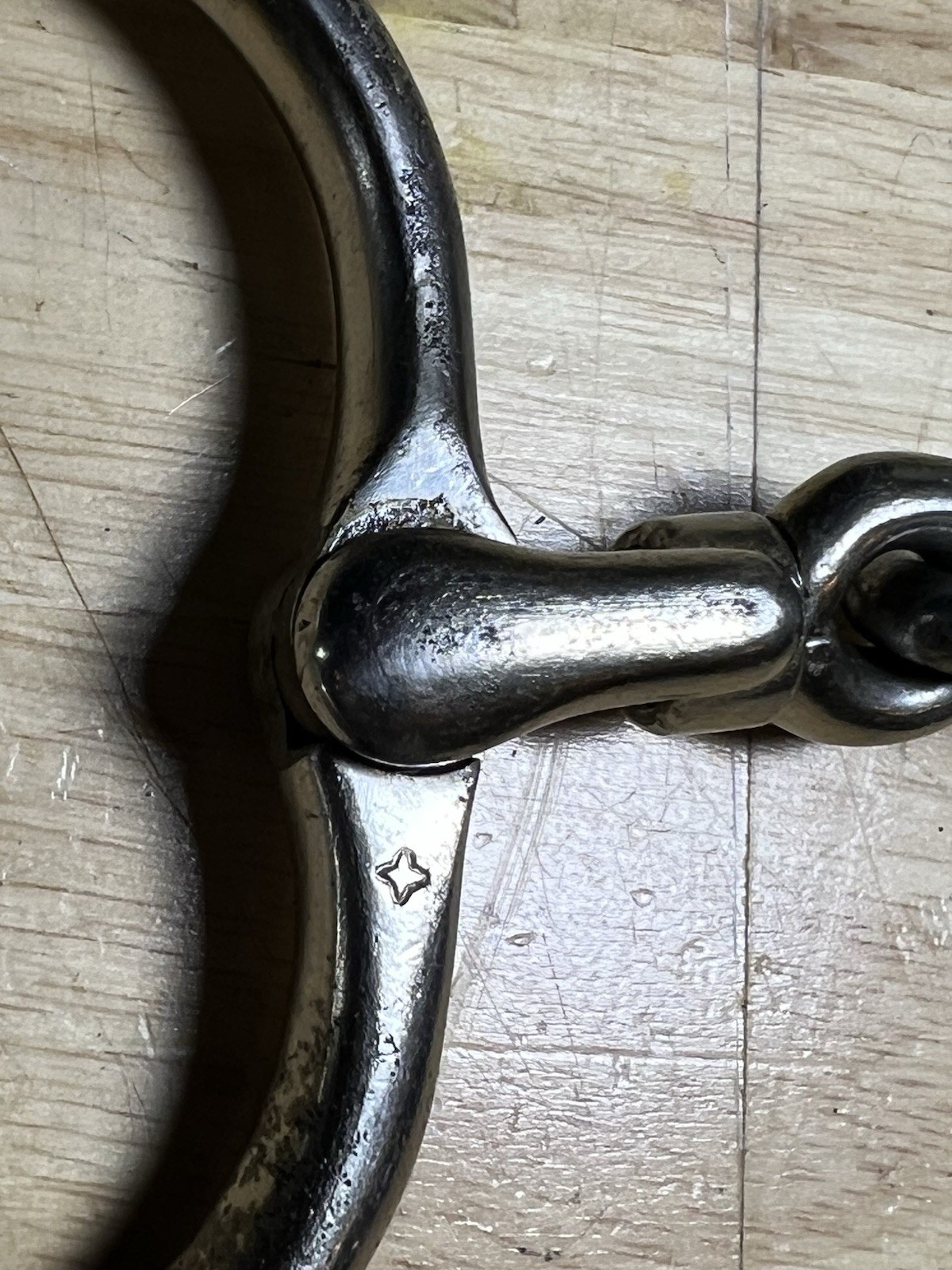 Antique Tower Beans Pattern Handcuffs with Key