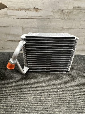FORD OEM 97-24 E-150 Club Wagon Evaporator Components-Evaporator 6C2Z-19860-C