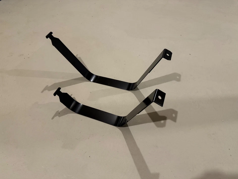 Новые ремни топливного бака 1994-2002 Dodge Pickup - Изображение 2 из 2